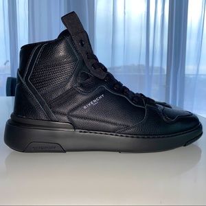 Men’s Givenchy high top sneakers